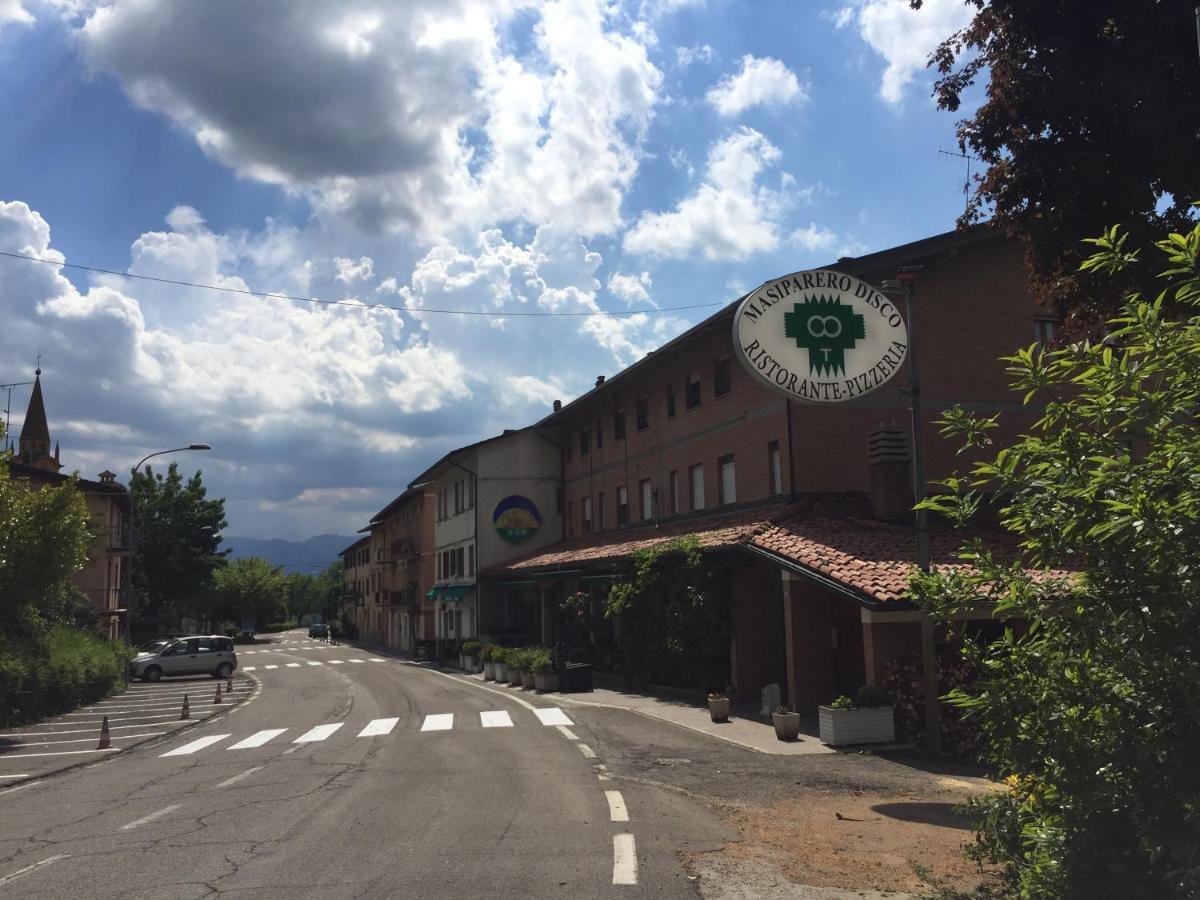 Locanda Del Sole Montese Екстериор снимка